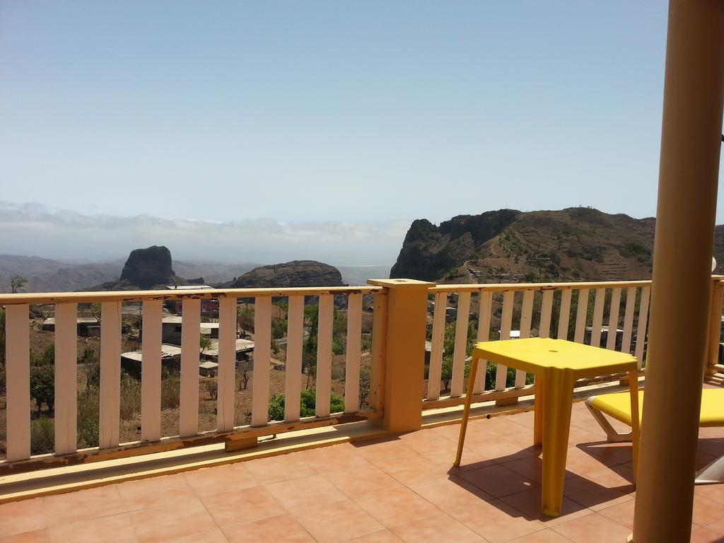 Quinta Da Montanha Hotel Rui Vaz Kültér fotó